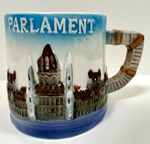 Parlament emlékbögre – Budapest kedvelőinek