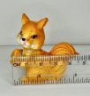 Kíváncsi mókus figura