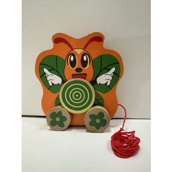   Vidám húzható fajáték – lepkefigurás, zöld spirálmintás kerékkel