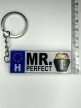 „Mr. Perfect” vicces rendszámtábla kulcstartó