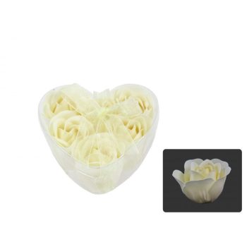   Szívbe zárt krém szapparózsák – letisztult ajándékcsomag