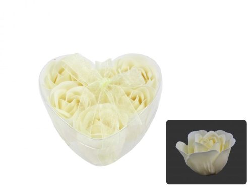 Szívbe zárt krém szapparózsák – letisztult ajándékcsomag