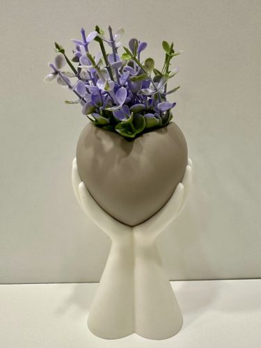 Elegancia Szíve – design kaspó (bézs)