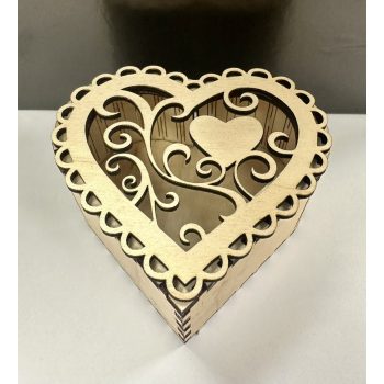   Szív alakú lézervágott fa díszdoboz – A tökéletes ajándék minden alkalomra