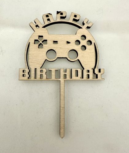"Happy Birthday" Gamer Lézervágott Fa Tábla
