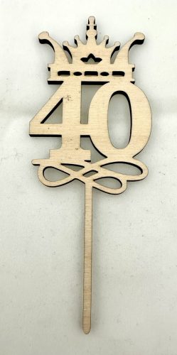 Koronás "40" Lézervágott Fa Tábla