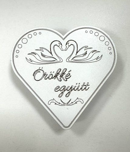 "Örökké Együtt" Szív Alakú Gyűrűdoboz – Gravírozott Fa Ajándékdísz