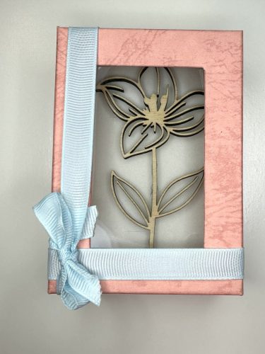 Örök Szellőrózsa virágdoboz – púderrózsaszín díszdobozban