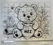 Mézimádó mackó – 64 darabos fa puzzle gravírozott díszdobozban