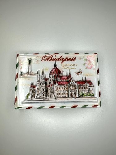Budapest Elegance – Virágmintás Parlament Hűtőmágnes