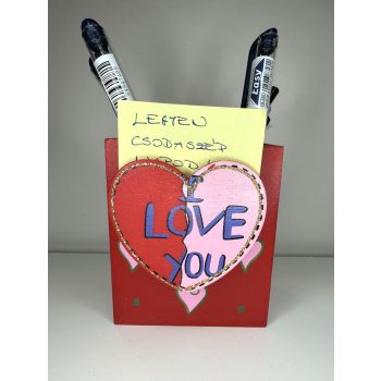 Love You – Fa ceruzatartó és cetlitartó