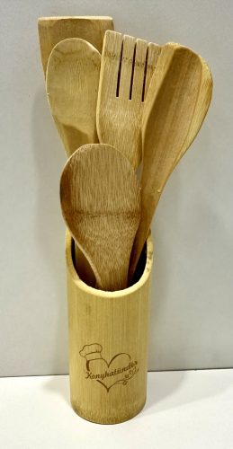 Konyhatündér – 5 részes bambusz konyhai eszközkészlet gravírozott tartóban