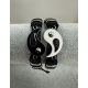 Yin & Yang Párban – Fekete-fehér férfi karkötő szett
