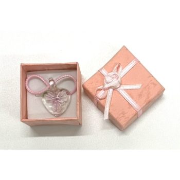   Üvegmedál nyaklánc rózsaszín virággal – ajándékdobozban