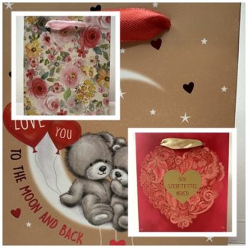 Kis Méretű Romantikus és Szíves Ajándéktáskák