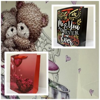 Közepes Méretű Romantikus Ajándéktáskák